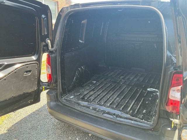 Opel combo bedrijfswagen - afbeelding 13 van  24