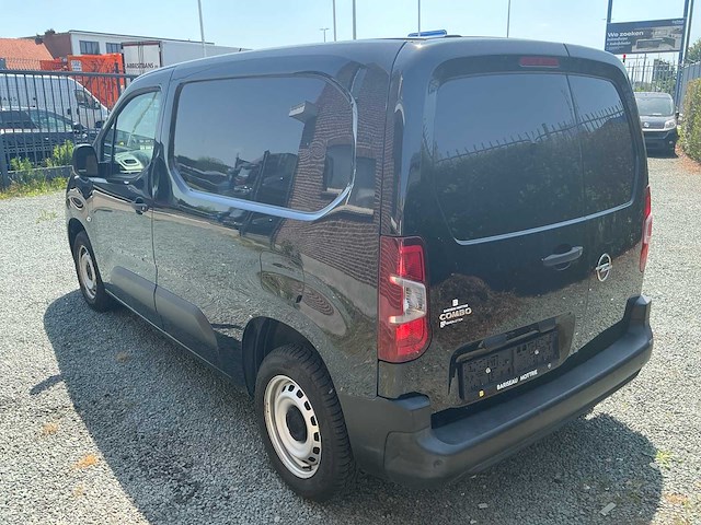 Opel combo bedrijfswagen - afbeelding 18 van  24