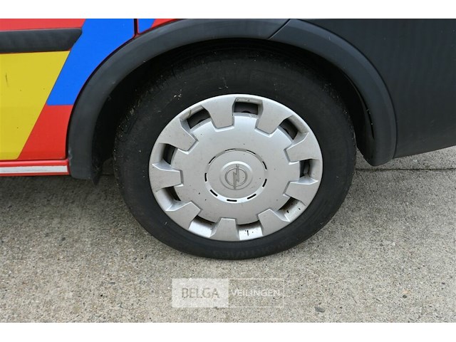 Opel combo personenwagen - afbeelding 15 van  23