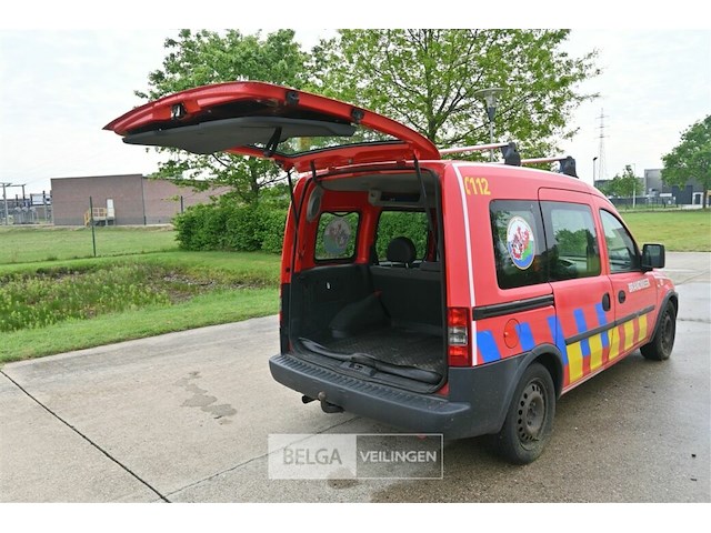 Opel combo personenwagen - afbeelding 17 van  23