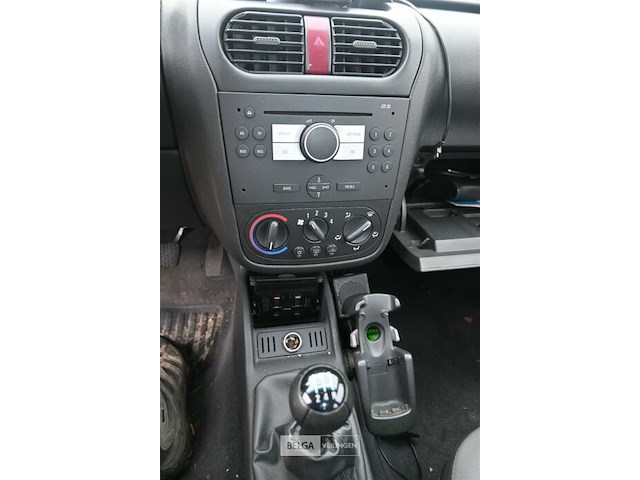 Opel combo personenwagen - afbeelding 22 van  23
