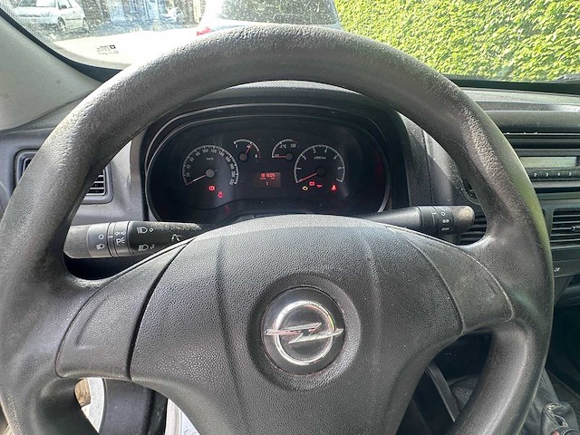 Opel combo - afbeelding 10 van  23