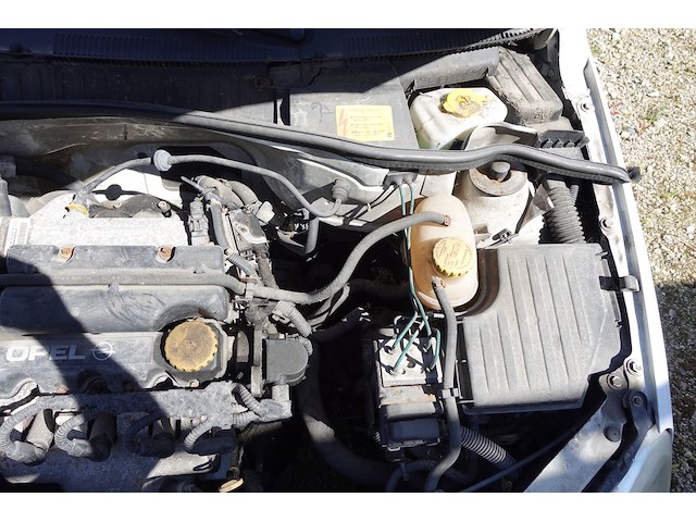 Opel combo - afbeelding 4 van  12