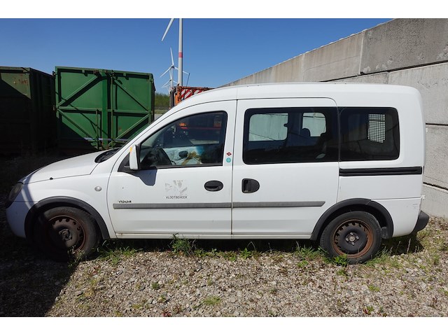Opel combo - afbeelding 1 van  12