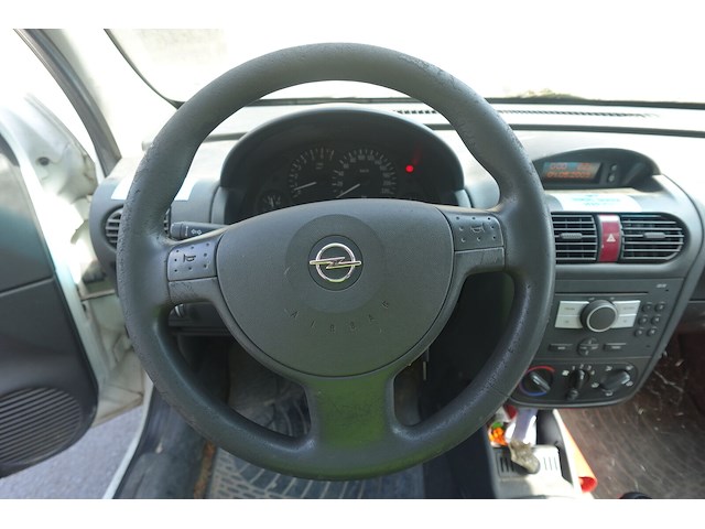 Opel combo - afbeelding 8 van  12