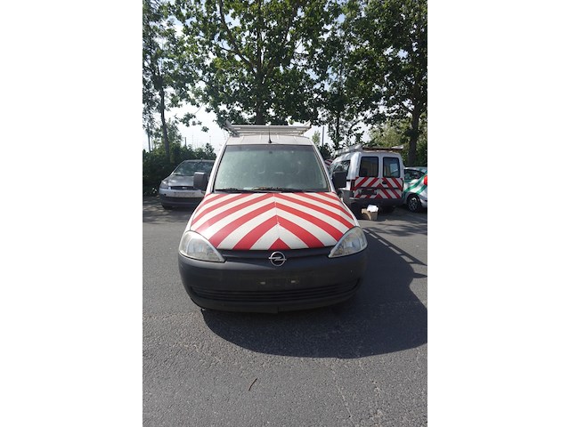 Opel combo - afbeelding 11 van  12