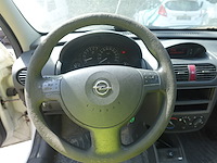 Opel combo - afbeelding 2 van  12