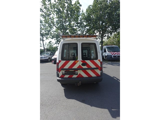 Opel combo - afbeelding 9 van  12