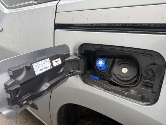 Opel combo - afbeelding 8 van  22