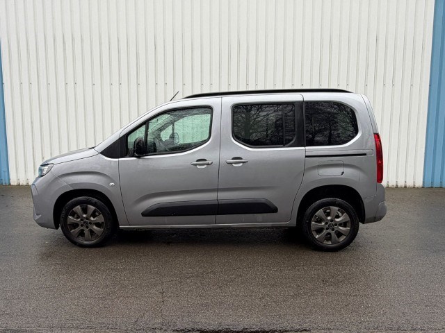 Opel combo - afbeelding 1 van  22
