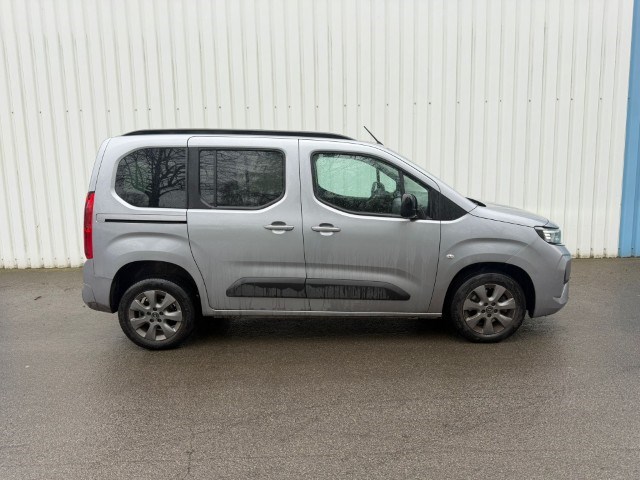 Opel combo - afbeelding 12 van  22