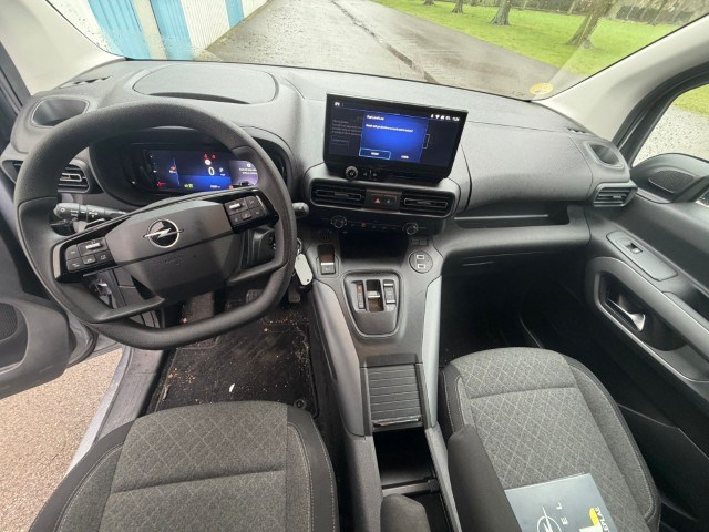 Opel combo - afbeelding 20 van  22