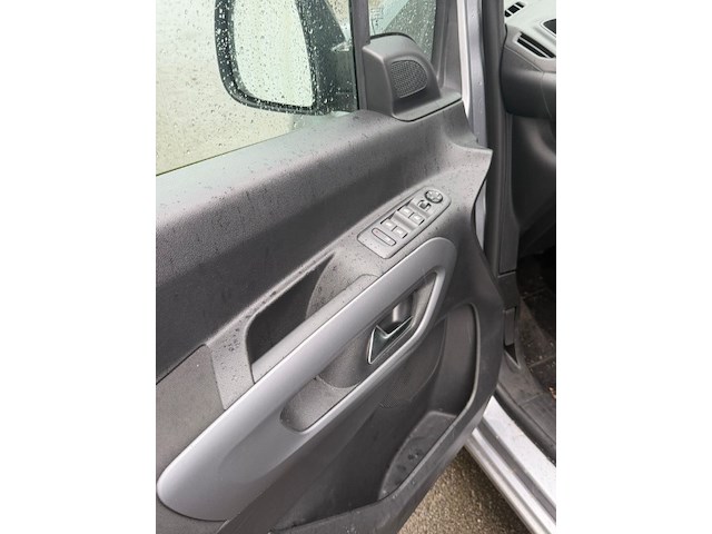 Opel combo - afbeelding 21 van  22