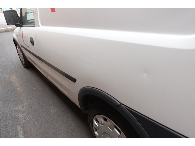 Opel combo - afbeelding 14 van  21