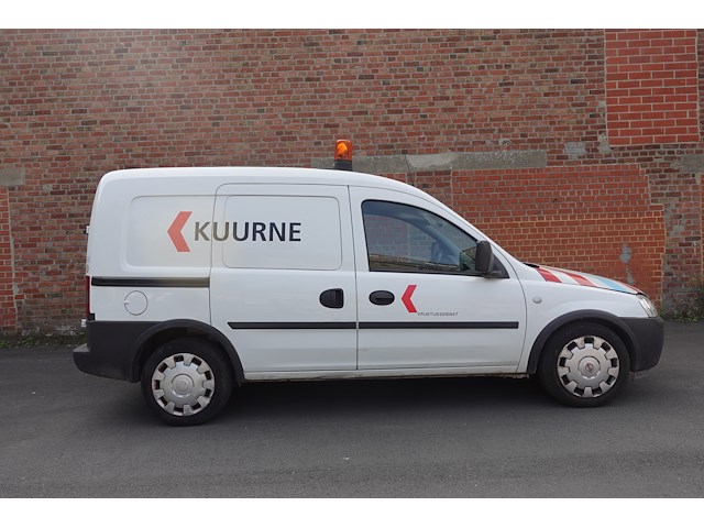 Opel combo - afbeelding 16 van  21