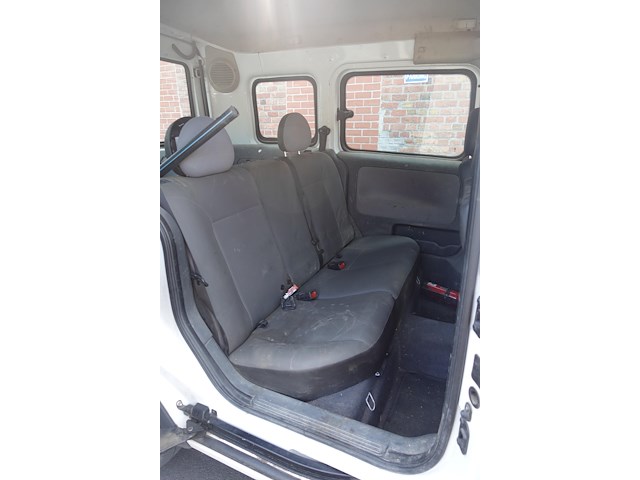 Opel combo - afbeelding 3 van  24