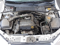 Opel combo - afbeelding 9 van  24