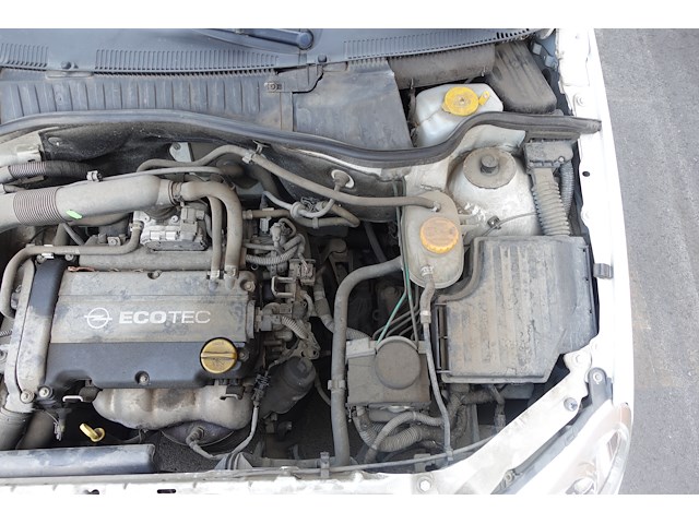 Opel combo - afbeelding 13 van  24
