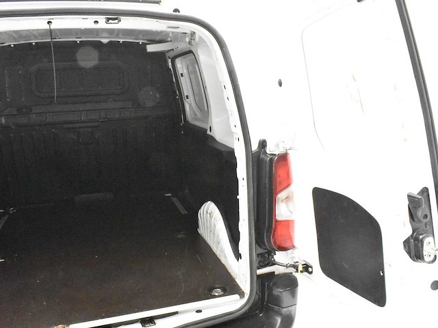 Opel combo - afbeelding 16 van  35