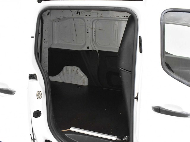 Opel combo - afbeelding 18 van  35