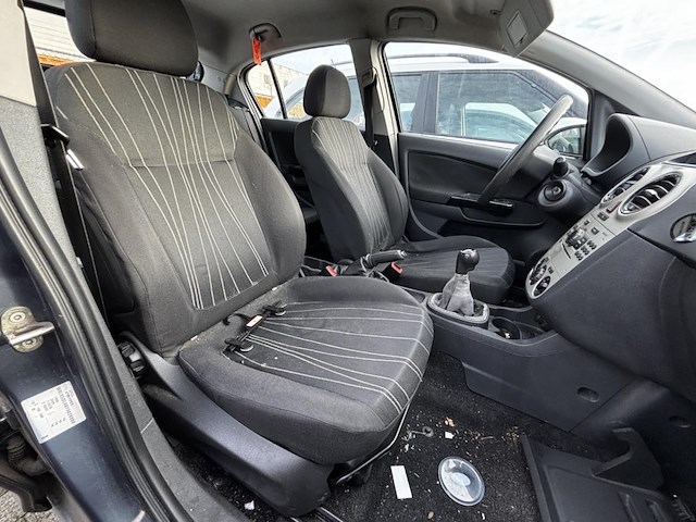 Opel corsa 1 0i essentia, 2006 - afbeelding 19 van  37