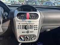 Opel corsa 1 0i xep 12v essentia, 2004 - afbeelding 7 van  32