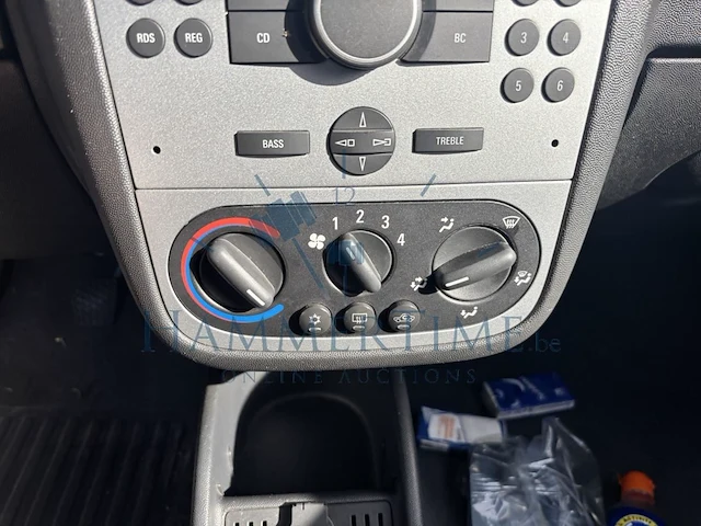 Opel corsa 1 0i xep 12v essentia, 2004 - afbeelding 8 van  32