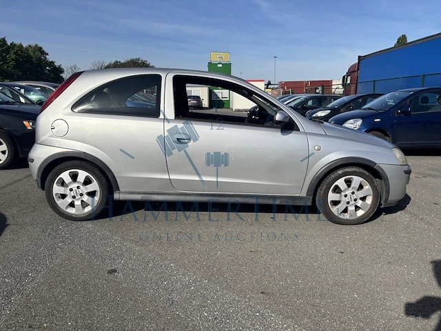 Opel corsa 1 0i xep 12v essentia, 2004 - afbeelding 27 van  32