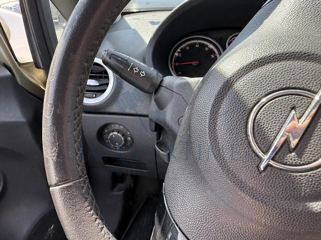 Opel corsa 1 2i cosmo, 2006 - afbeelding 10 van  33