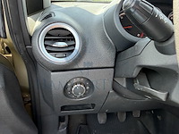 Opel corsa 1 2i cosmo, 2006 - afbeelding 11 van  33