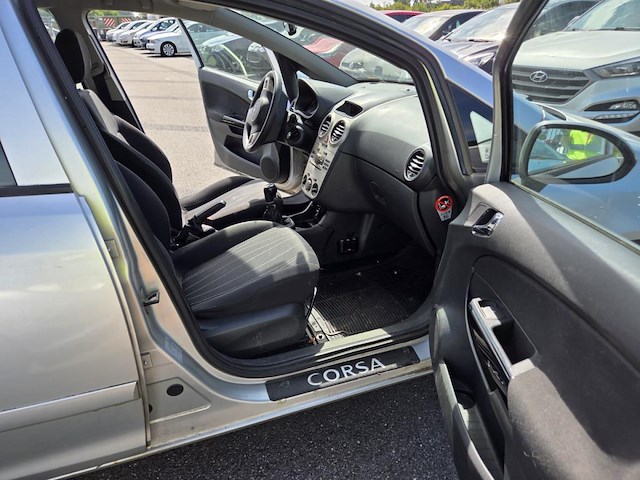 Opel corsa 1 2i essentia, 2008 - afbeelding 8 van  38