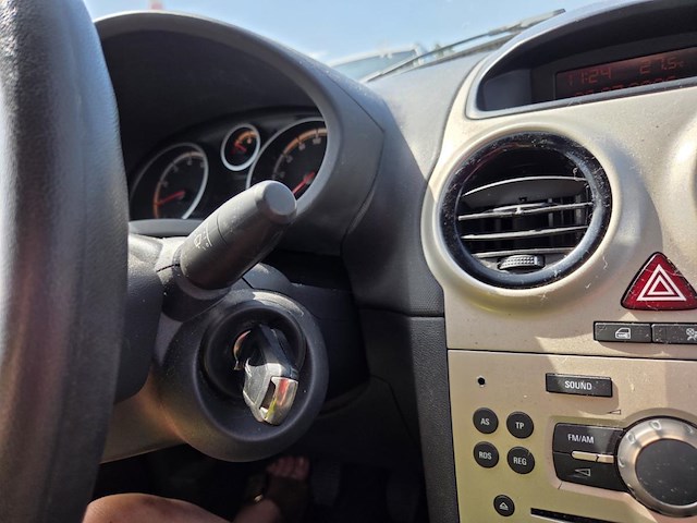 Opel corsa 1 2i essentia, 2008 - afbeelding 15 van  38