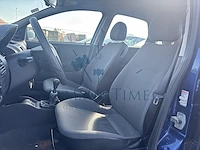 Opel corsa 1.0i essentia, 2003 - afbeelding 2 van  37