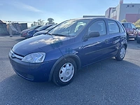 Opel corsa 1.0i essentia, 2003