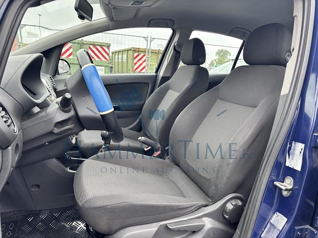 Opel corsa 1.0i essentia, 2009 - afbeelding 2 van  37