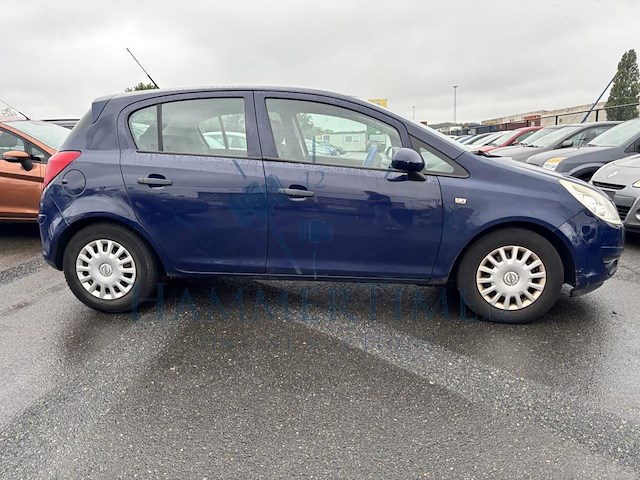 Opel corsa 1.0i essentia, 2009 - afbeelding 32 van  37
