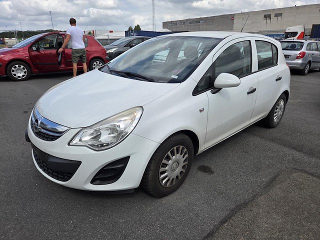 Opel corsa 1.0i essentia,2013 - afbeelding 1 van  47