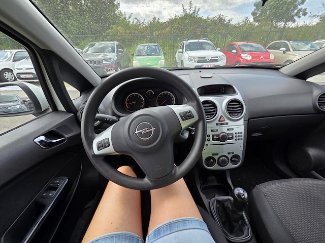 Opel corsa 1.0i essentia,2013 - afbeelding 14 van  47