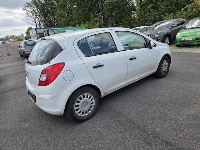 Opel corsa 1.0i essentia,2013 - afbeelding 43 van  47