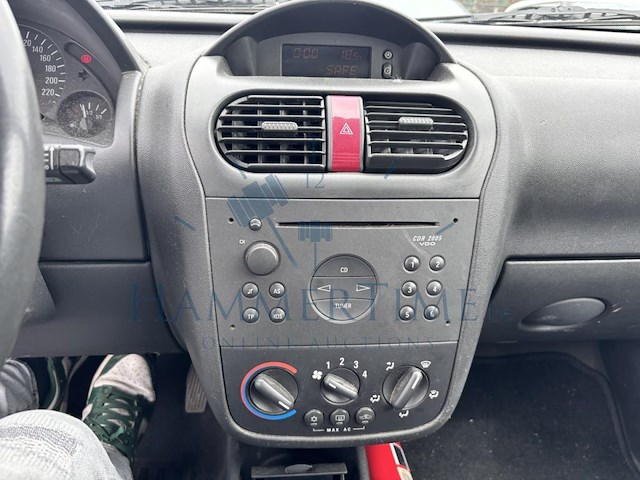 Opel corsa 1.0i xep 12v essentia, 2003 - afbeelding 8 van  38