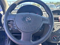Opel corsa 1.0i xep 12v essentia, 2004 - afbeelding 9 van  29