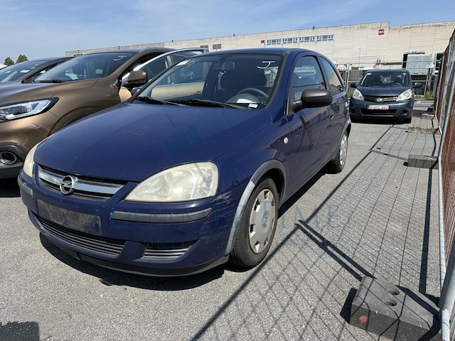 Opel corsa 1.0i xep 12v essentia, 2004 - afbeelding 1 van  32