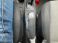 Opel corsa 1.0i xep 12v essentia, 2005 - afbeelding 7 van  28