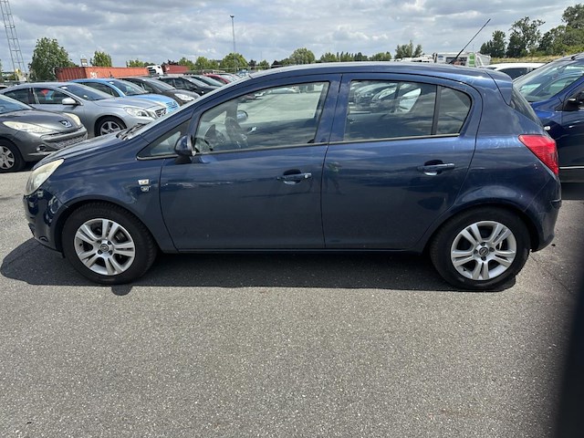 Opel corsa 1.2i enjoy,2011 - afbeelding 26 van  29