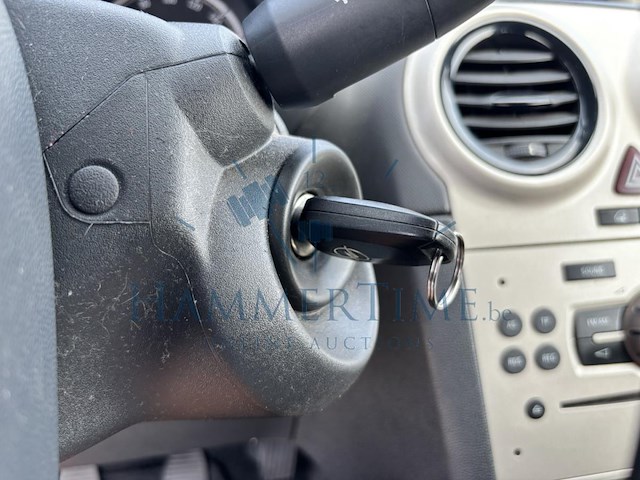 Opel corsa 1.2i essentia, 2007 - afbeelding 17 van  35