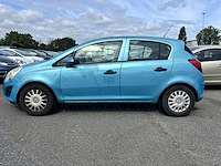 Opel corsa 1.2i essentia easytronic 85 at, 2011 - afbeelding 40 van  41
