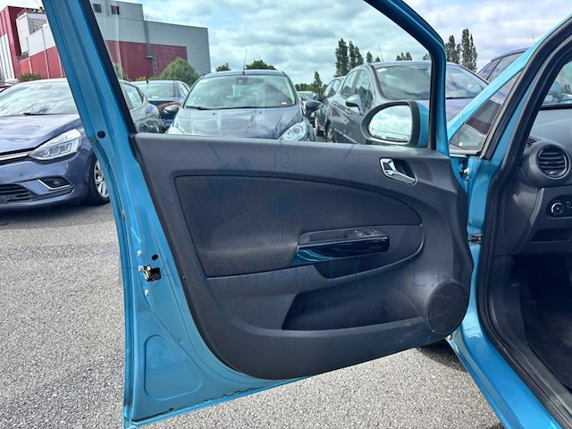 Opel corsa 1.2i essentia easytronic 85 at, 2011 - afbeelding 41 van  41