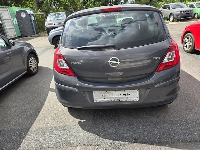 Opel corsa 1.2i essentia,2014 - afbeelding 42 van  45