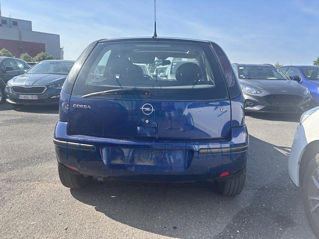 Opel corsa 1.2i xep 16v essentia, 2004 - afbeelding 6 van  44