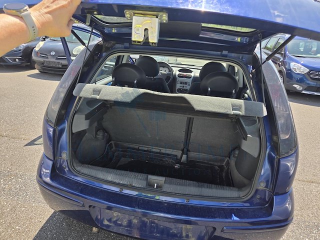 Opel corsa 1.2i xep 16v silverline 80, 2006 - afbeelding 4 van  39